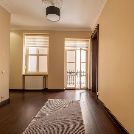 شقة Stylish Flat, 3br, 2ba