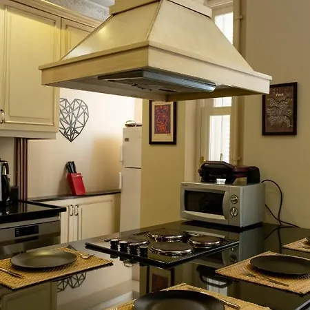 Stylish Flat, 3br, 2ba * اسطنبول